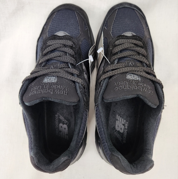 New balance 993 Black On Black Suede Sneakers. USA - Picture 8 of 13